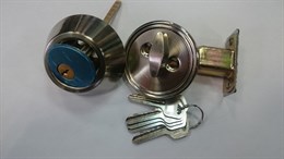 Замок дополнительный верхний с механизмом deadbolt  для китайских дверей 2406